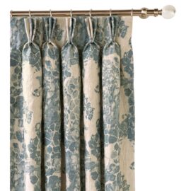 Understanding The Differences Between Curtains And Drapes